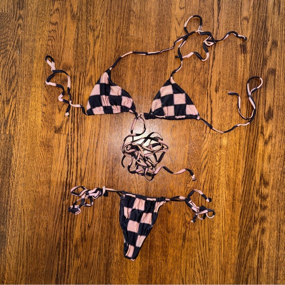 Frankies Bikinis & Alo Tia Satin String Bikini - Picture 4 of 6